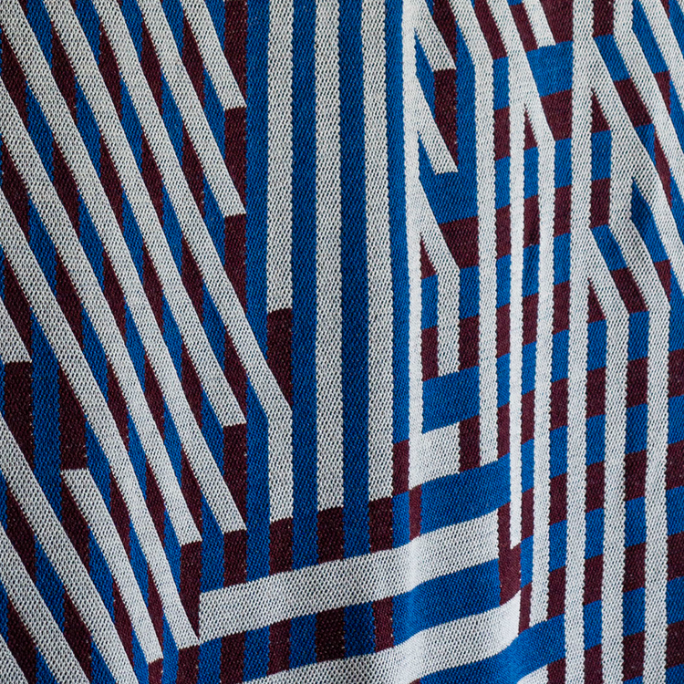 Risk Knit – Large Navy